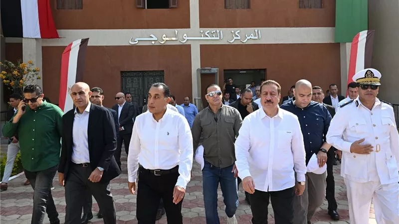رئيس الوزراء يتفقد مشروعات «حياة كريمة» خلال زياته إلى المنوفية