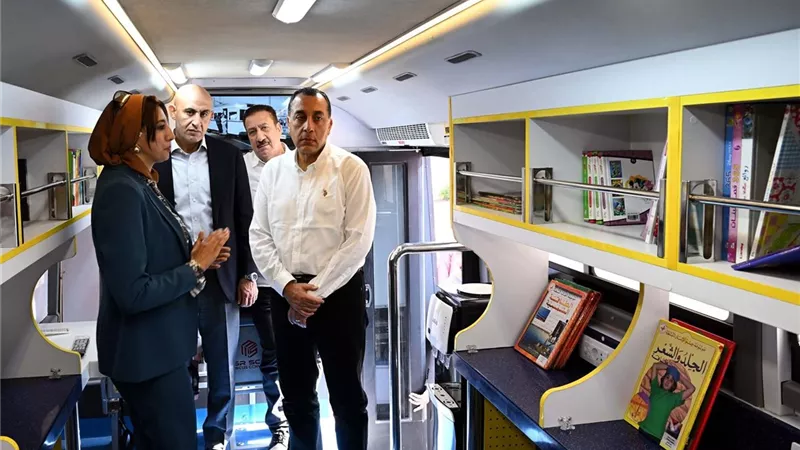 مدبولي من قرية شما بالمنوفية: المكتبات المتنقلة تفتح آفاق المعرفة لأطفال الريف