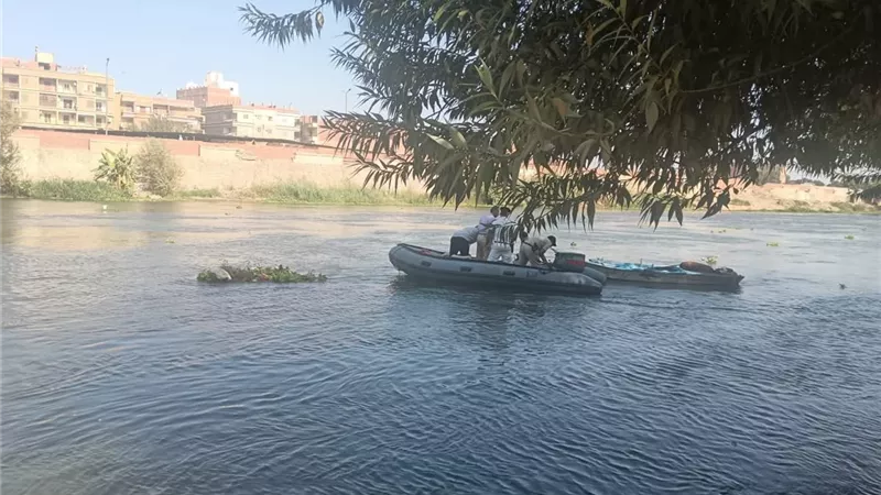 الشرقية تفعل آليات تنظيم الصيد ومنع الصيد الجائر بالكهرباء بترعة الإسماعيلية