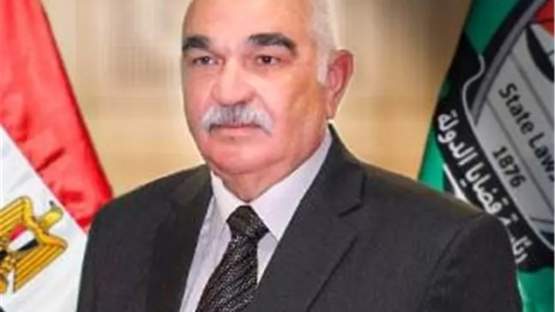 رئيس هيئة قضايا الدولة يهنى الرئيس السيسي بمناسبة عيد القضاء المصري