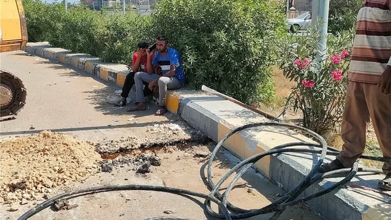 لتحقيق أعلى معدلات الأمان.. تحويل الكابلات الهوائية إلى أرضية بكفر الشيخ 