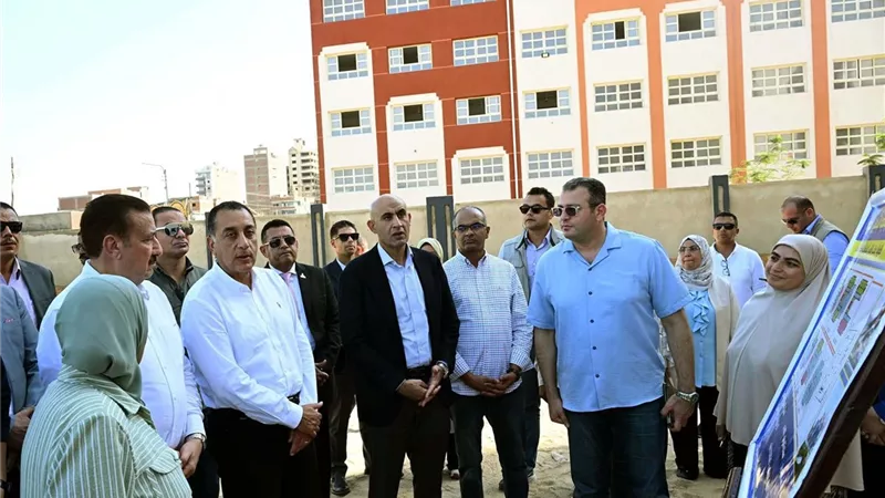  رئيس الوزراء يتفقد المدرسة المصرية اليابانية الجديدة بشبين الكوم 