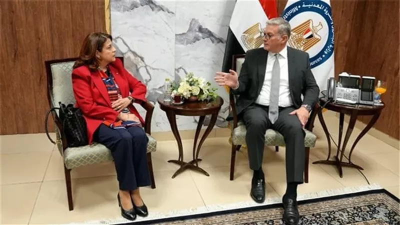 شراكة استراتيجية بين البترول و