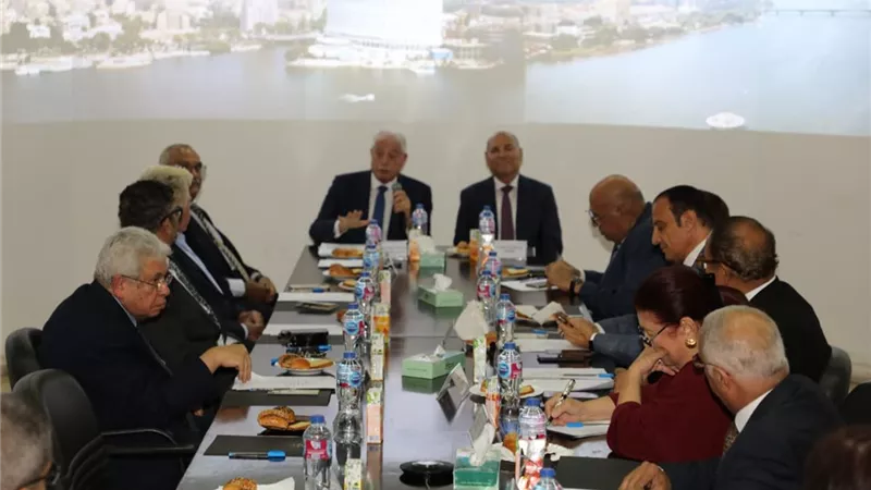 القاهرة الخديوية.. لمسات حضارية تعيد وسط البلد للواجهة