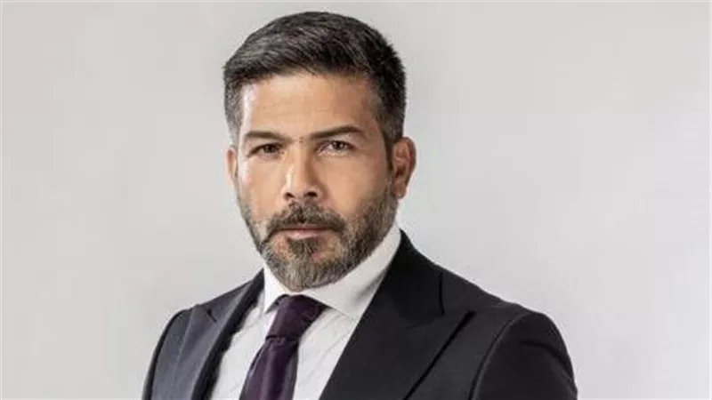 ياسر فرج: «الفن أصبح محكوماً بالشللية والمحسوبية والدور لم يعد ينادي صاحبه»| خاص