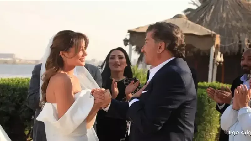 كبرت البنوتة.. وليد توفيق يحتفل بزفاف ابنته في إسبانيا