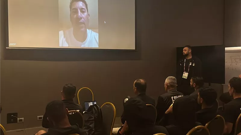وزير الرياضة يدعم منتخب 20 سنة قبل لقاء نيوزيلندا فى كأس العالم