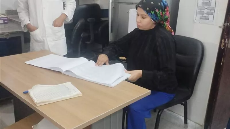 لتقصيرهم في العمل.. إحالة مسؤولين وأطباء بإدارة الوقف الصحية بقنا للتحقيق 
