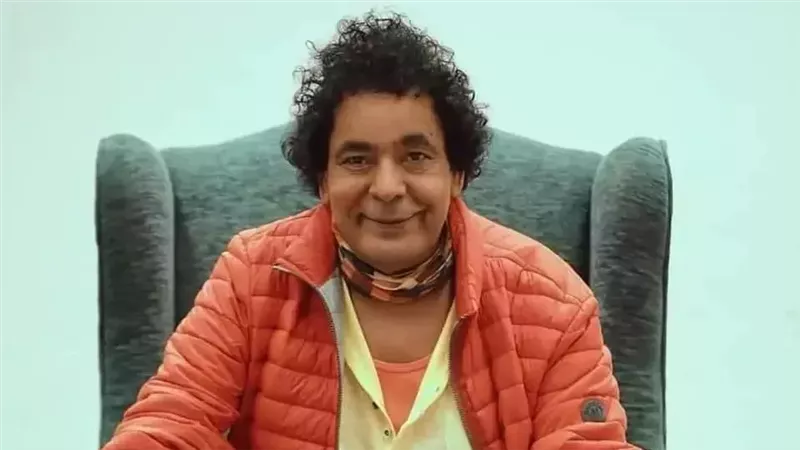 محمد منير: الوطن سرقني من الأسرة ودموعي قريبة عند فراق الأصدقاء