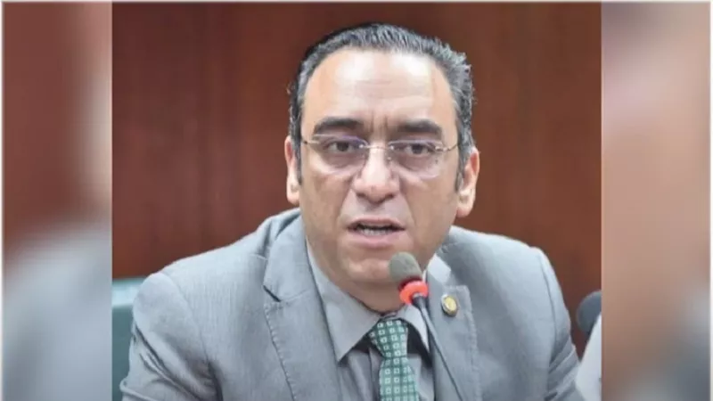 الخصوصية في خطر.. تحذيرات من «تطبيق إسرائيلي» على هواتف سامسونج| فيديو