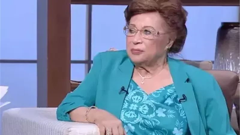 حكاية نوال الدجوى.. اسم من قاعات الجامعة إلى ساحات المحاكم تحول لترند 