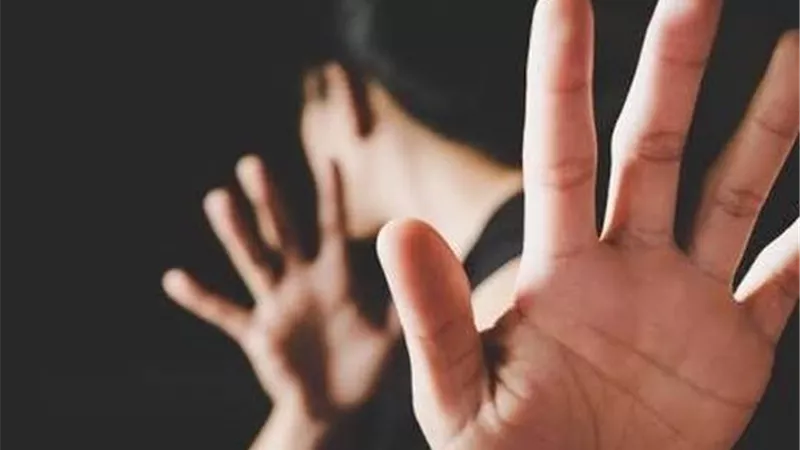 التحقيق مع عامل متهم بالتحرش بسيدة داخل مول مصر بأكتوبر