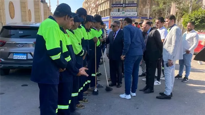 محافظ الدقهلية: شركات النظافة الجديدة خطوة نحو شوارع أنظف وبيئة أفضل للمواطنين