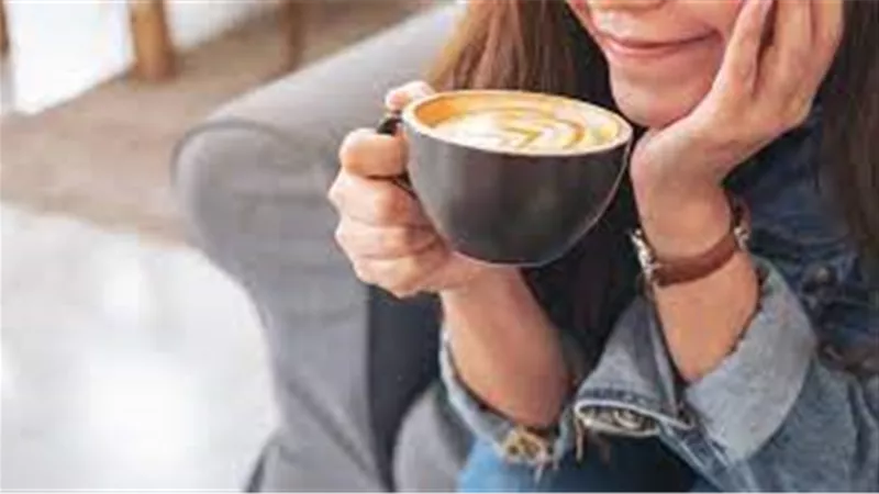 أفضل وقت لشرب القهوة: ما الذي يقوله العلم عن توقيتها المثالي؟