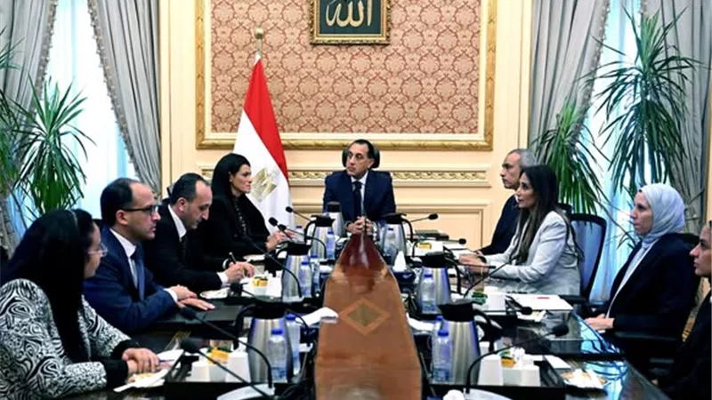 رئيس الوزراء يتابع إطلاق الإصدار الأول من السردية الوطنية للتنمية الاقتصادية