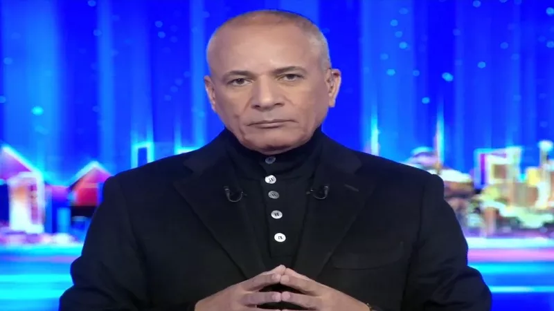 أحمد موسى: 3 آلاف شاحنة مصرية دخلوا القطاع فى شهرين| فيديو