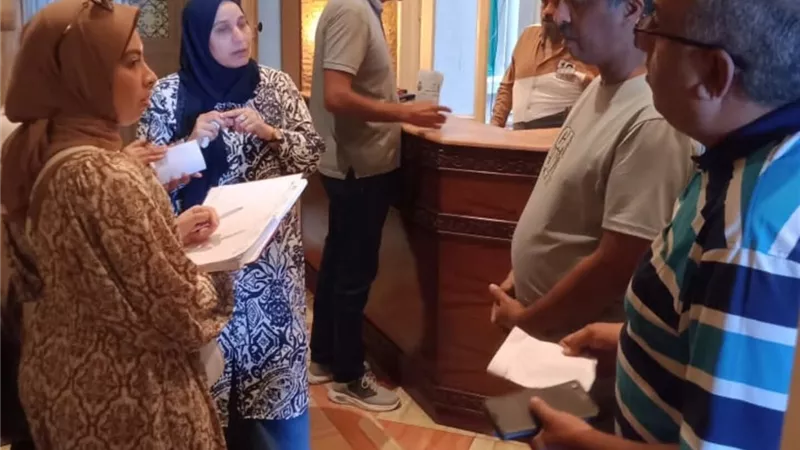 «السياحة والمصايف» تضبط 19 منشأة مخالفة في 3 أحياء بالإسكندرية