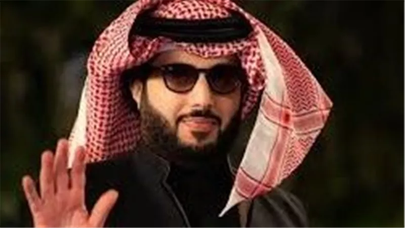 رسالة للشعب الهندي|تركي آل الشيخ يلتقي سلمان خان وشاروخان وعامر خان