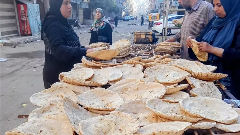 حملات تموينية مكثفة بكفر الشيخ.. تحرير 4 محاضر لمخابز مخالفة