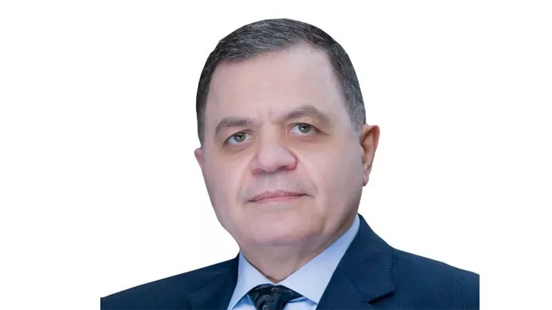 بالأسماء.. وزير الداخلية يسمح لـ21 شخصُا بالحصول على جنسيات أجنبية