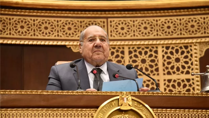 عبد الرازق يفتتح دور الانعقاد الأخير للشيوخ بكلمة تاريخية: 