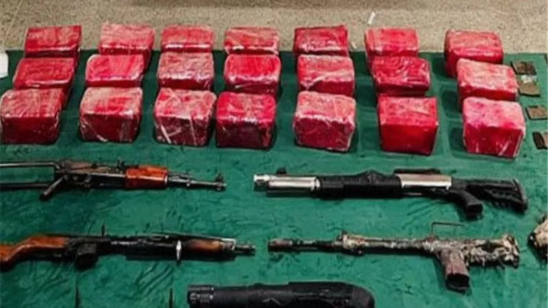 عقب تبادل لإطلاق النار مع الشرطة.. مصرع عناصر بؤرة إجرامية بأسوان
