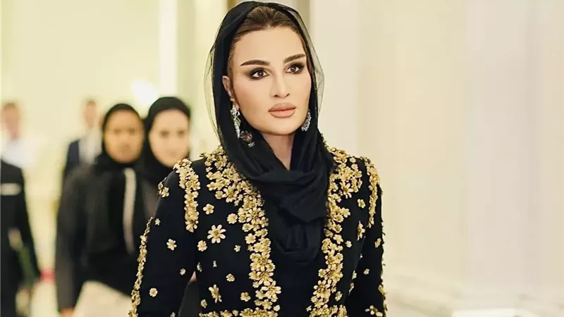 الشيخة موزا و”شانيل”: أيقونة الأناقة العالمية في كل إطلالة