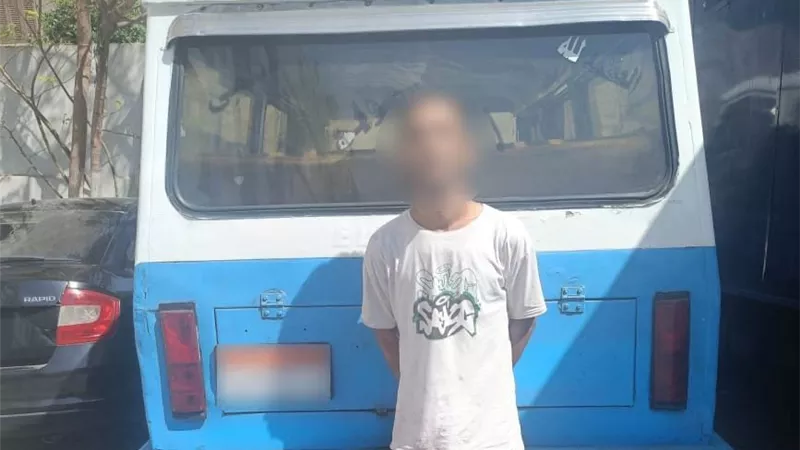 فرا هاربا.. «أمن القاهرة » يضبط  سائق صدم أتوبيس سياحى