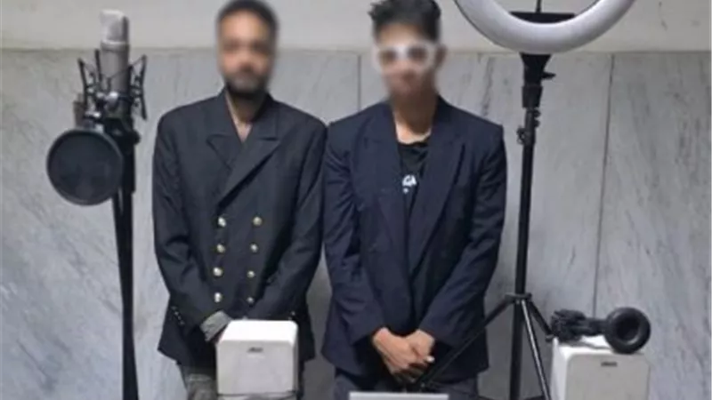 ألفاظًا إباحية وفيديوهات خادشة.. ضبط صانعي محتوى بالإسكندرية 