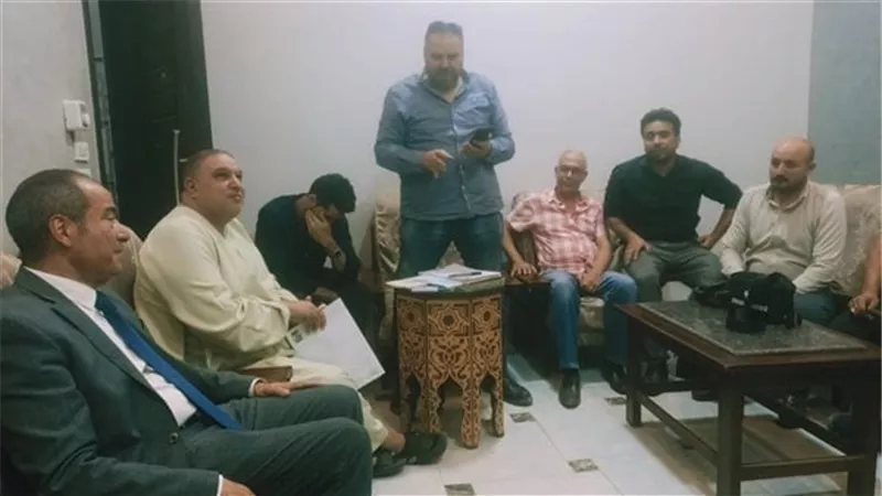 إيصال أمانة بـ300 ألف جنيه.. جلسة صلح تنهي خلافًا بين معلمي تاريخ في مدرسة ميت حلفا بالقليوبية