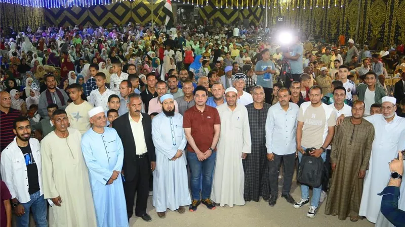  بحضور نائب المحافظ .. تكريم 700 متفوق و24 حافظًا للقرآن في احتفالية كبرى بسوهاج