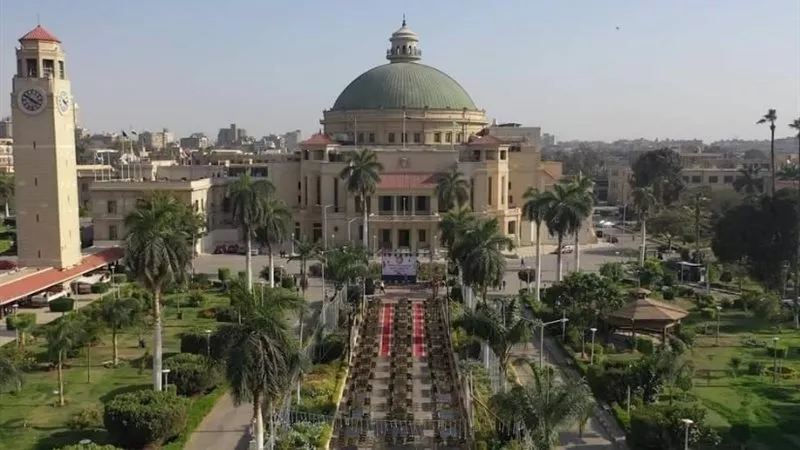 يومان إجازة لطلاب كلية الحقوق جامعة القاهرة.. اعرف السبب