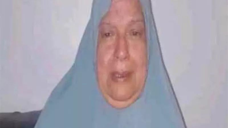 «قلب ولدي عليّ حجر».. سيدة تستغيث من نجلها بالشرقية: ضربني وطردني من بيتي
