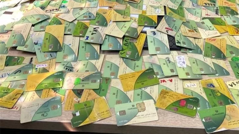 تموين الشرقية يضبط 109 بطاقة تموينية ذكية بصان الحجر
