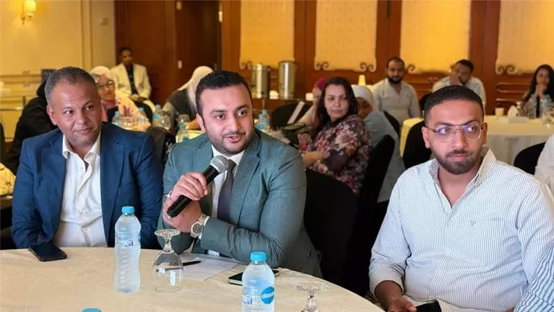 مدير فرع الرعاية الصحية بالأقصر يشارك في تدريب علمي لتطوير كفاءة الكوادر الطبية