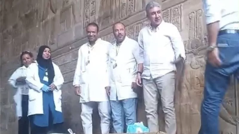 بالصور.. وزير السياحة والآثار يتفقد معبد خنوم وعدد من المواقع الأثرية بإسنا جنوب الأقصر