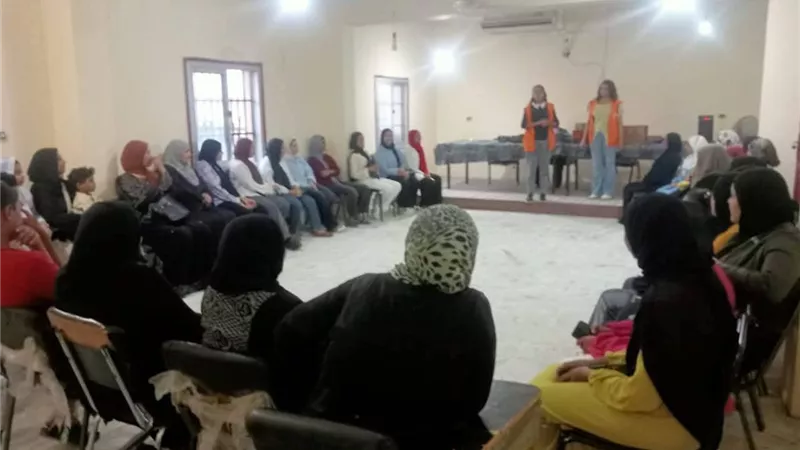 الأقصر: حملة توعوية للفتاة الجامعية حول مخاطر الزواج المبكر وختان الإناث