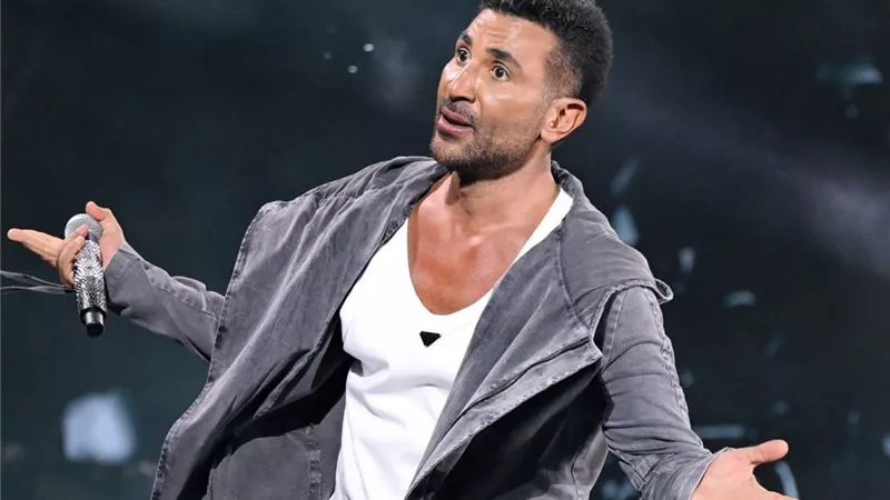 أحمد سعد يشعل حفل استقبال الطلاب الجدد بإحدى الجامعات الخاصة