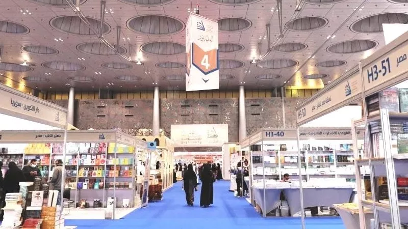 في نقلة حضارية.. المترو يتحول إلى معرض للكتاب بالتعاون بين وزارتي الثقافة والنقل