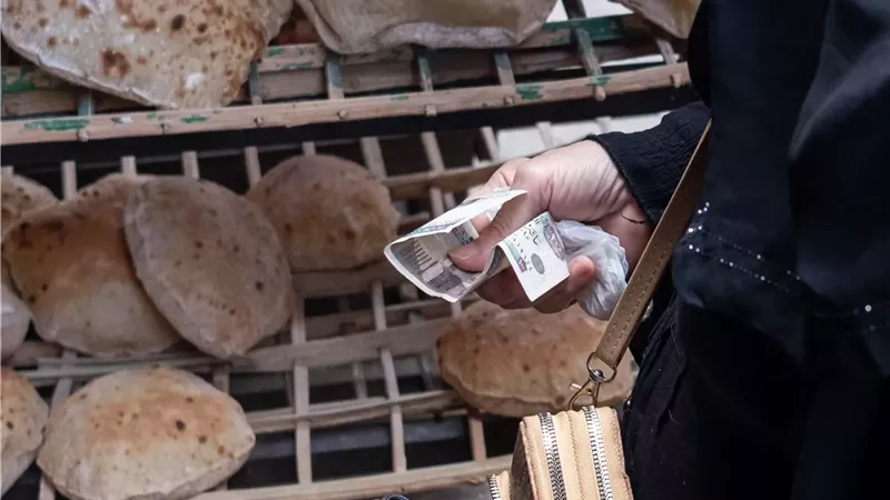 خفض أسعار الفائدة رسالة طمأنة من «المركزي».. والتضخم مرشح للهبوط لـ 14%