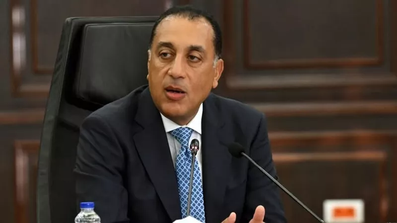 رئيس الوزراء يوجه المحافظين بتقديم الدعم الأولي للأهالي في المنوفية والبحيرة (فيديو)