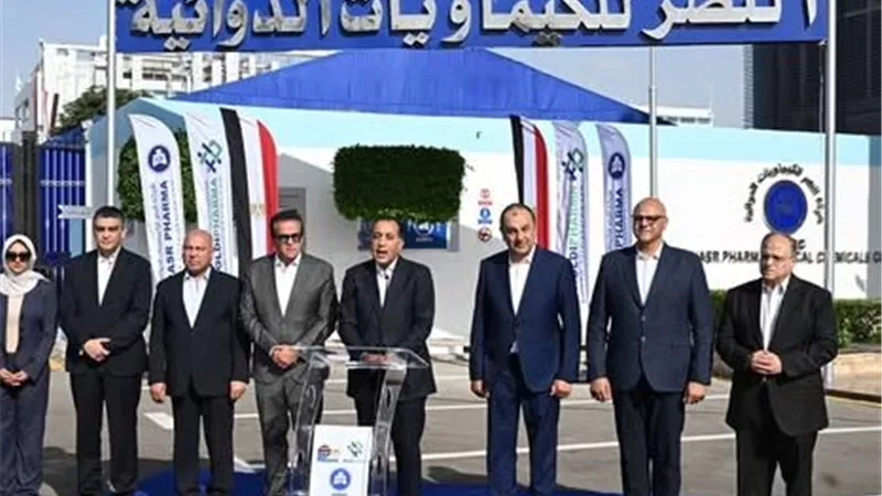 رئيس الوزراء: الدولة حريصة على تلبية احتياجات الأدوية والمستلزمات الطبية