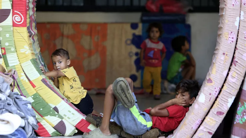 مفوضية الأمم المتحدة للاجئين: حياة الناس في لبنان تواجه اضطرابا هائلا
