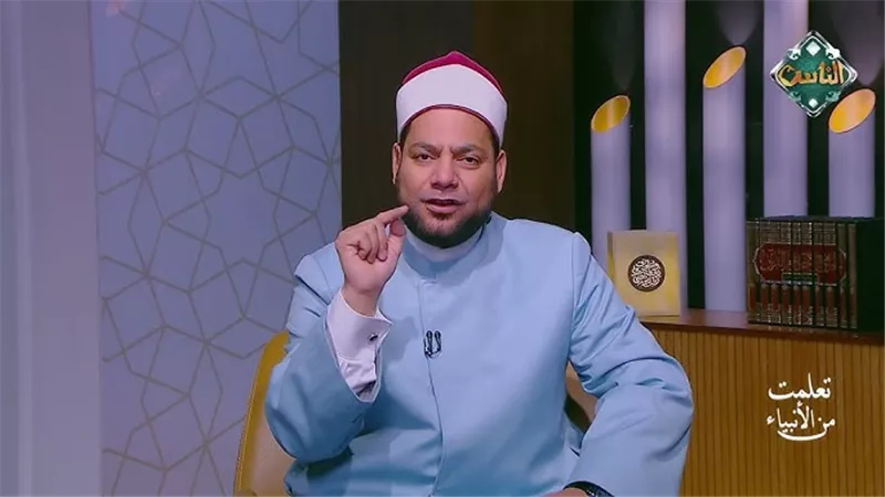 ليه بيوت كتير بتخرب بسبب كلمة؟.. إمام جامع عمرو بن العاص يرد