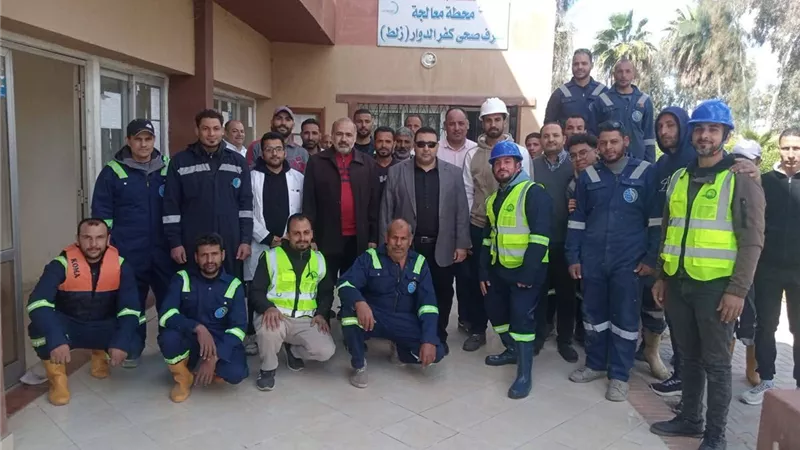 رئيس مياه البحيرة يتفقد محطة معالجة زلط بكفر الدوار