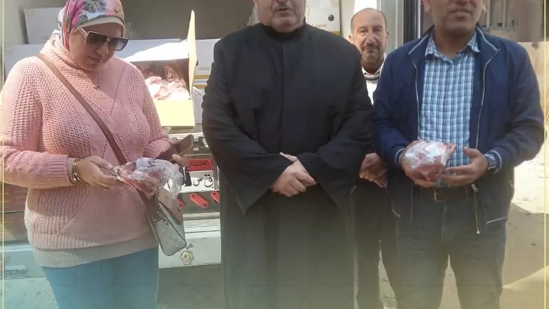 أوقاف البحيرة تسلم 2 طن من لحوم الأضاحي لمديرية التضامن