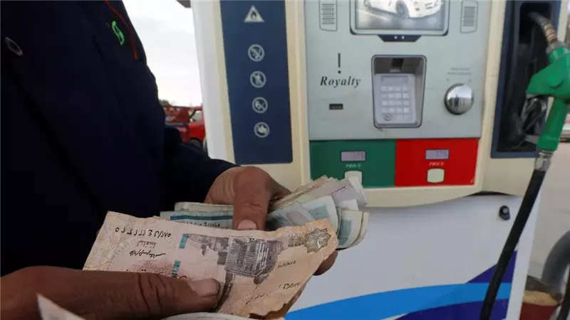 مطالب برلمانية بمراجعة سياسات تسعير الوقود وحماية القدرة الشرائية للمواطن