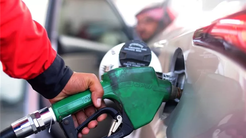 بعد ارتفاع أسعار البنزين.. 7 عادات يومية ترفع استهلاك الوقود دون أن تشعر