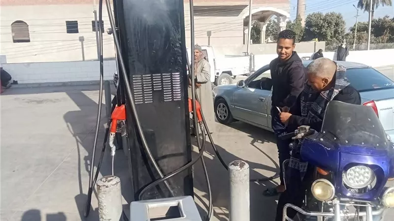 تكثيف الحملات على المواقف ومحطات الوقود بأسيوط لمنع استغلال المواطنين