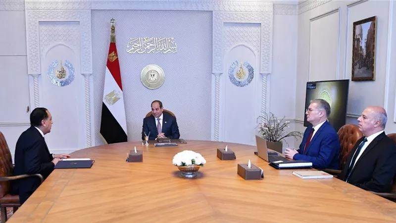 توجيهات عاجلة من الرئيس السيسي خلال إجتماعه مع رئيس الوزراء ووزير البترول 